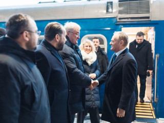 Fontos vendég érkezett Kijevbe