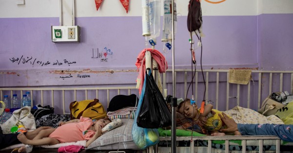 Megint gyerekek halnak éhen Gázában, az öt éven aluliak többsége napokig nem eszik