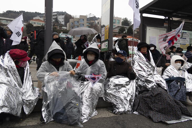 Keményen odacsap a dél-koreai rendőrség