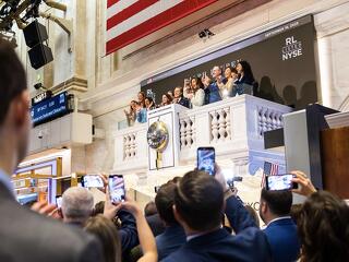 Rekordok felé tart a Wall Street