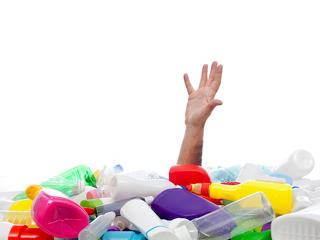 Hamarosan nemzetközi jogszabály szólhat a műanyagszennyezésről