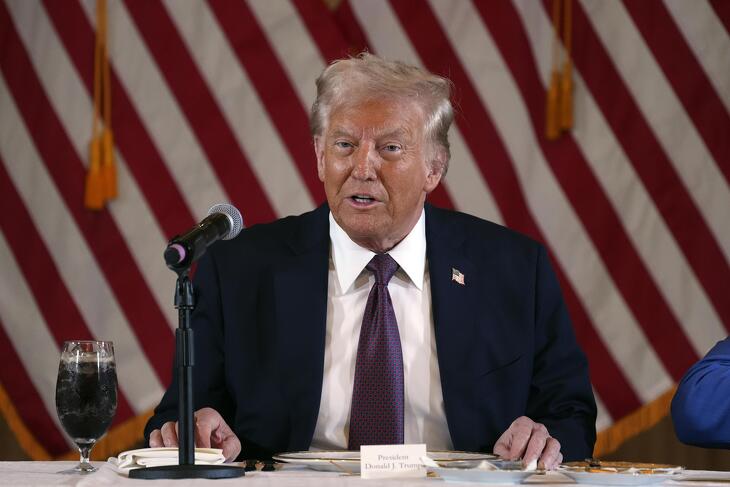 Trump erős döntésekkel kezdett 