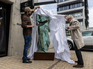 Szobrot kapott a budapesti fine dinning étterem