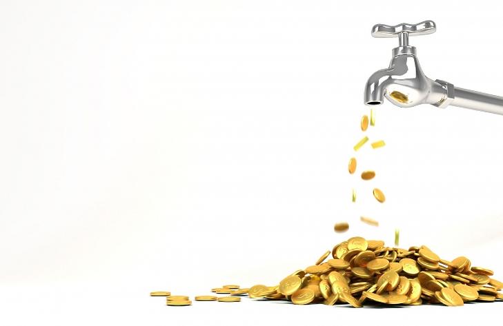 Villámgyorsan szórja ki a pénzeket a Magyar Államkincstár