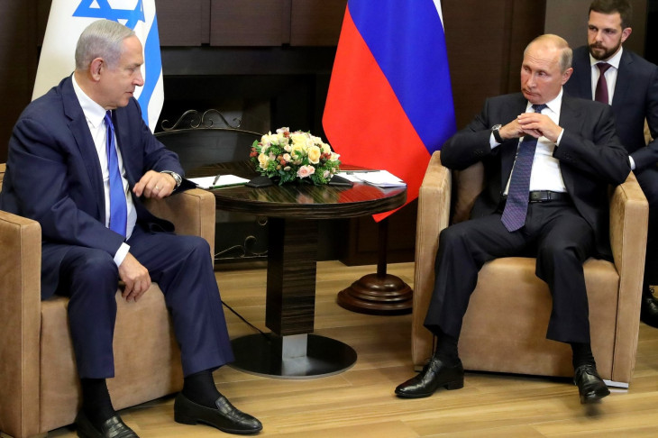 Benjámin Netanjahu és Vlagyimir Putyin találkozója Szocsiban 2019. szeptember 12-én    