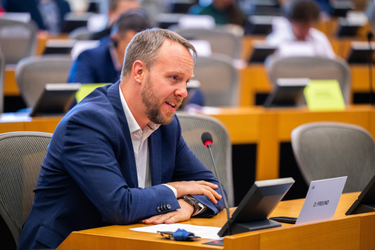 Daniel Freund szerint most már tényleg elég abból, ami Magyarországon történik 