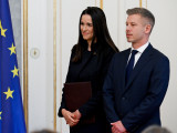 Magyar Péter miniszterelnök és Orbán Anita külügyminiszter a Tisza-kormány minisztereinek kinevezési ünnepségén a Sándor-palotában 2026. május 12-én