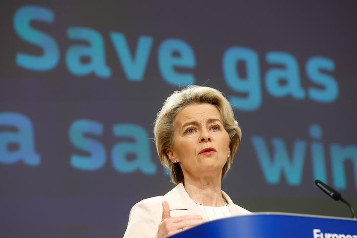 Ursula von der Leyen a Bizottság gázmegtakarítási tervének bemutatóján Brüsszelben 2022. július 20-án. Fotó: EPA/STEPHANIE LECOCQ