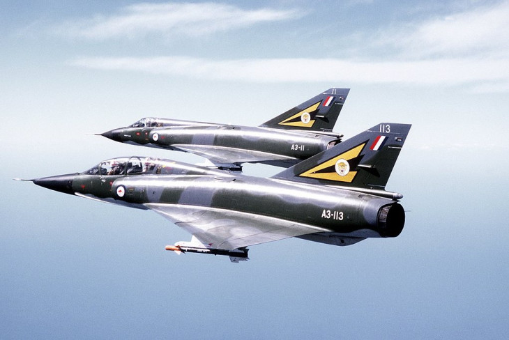 Mirage III vadászgépek gyakorlat közben