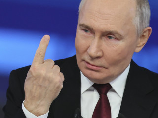Vlagyimir Putyin orosz elnök év végi sajtóértekezlete a moszkvai Gosztyinnij Dvorban 2024. december 19-én. 