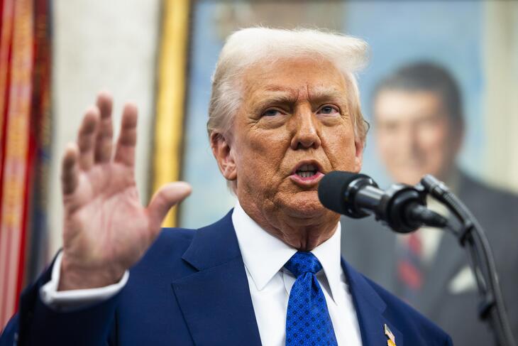 Donald Trump elmondta, hogy milyen autót vesz