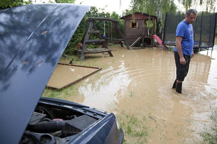 Embereket kellett kitelepíteni Vasban – mi jön ezután?