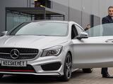 Ezt még a magyar gazdaság is megérezheti: egyre mélyebb gödörben a Mercedes