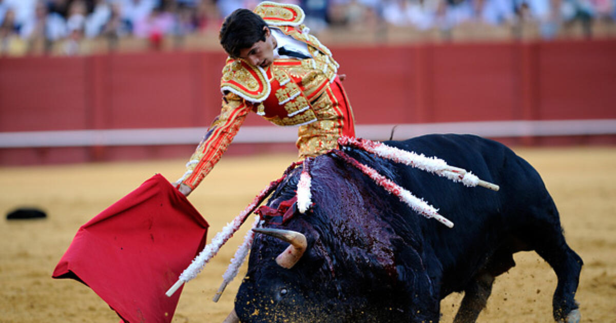 Spanyolország betiltja majd a 16 év alattiak közösségi médiához való hozzáférését