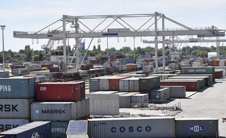 Szépen futott a külkereskedelem szekere áprilisban