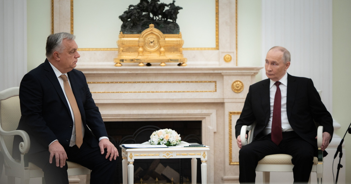 Csúnyán félrevezette a tolmács Orbán Viktort a Putyin-találkozón