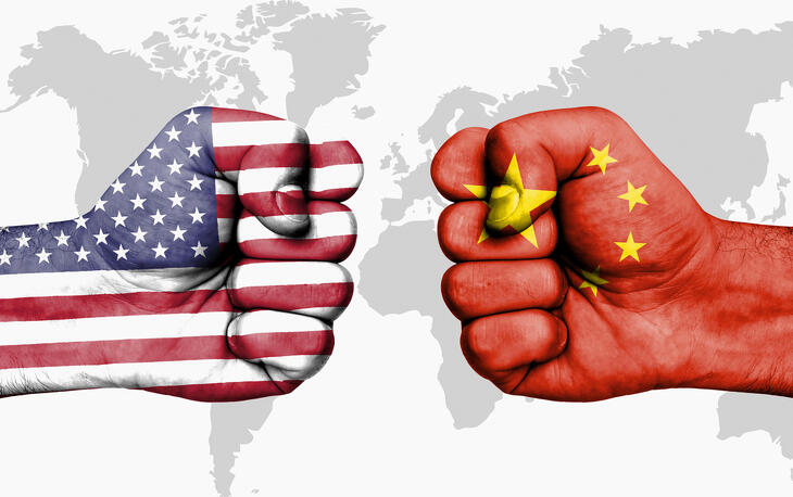 Vámháború: tovább egyezkedik Amerika és Kína