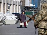 Reggeli háborús hírösszefoglaló: kivonultak az oroszok Ukrajna északi részéről, halottak Borogyankában