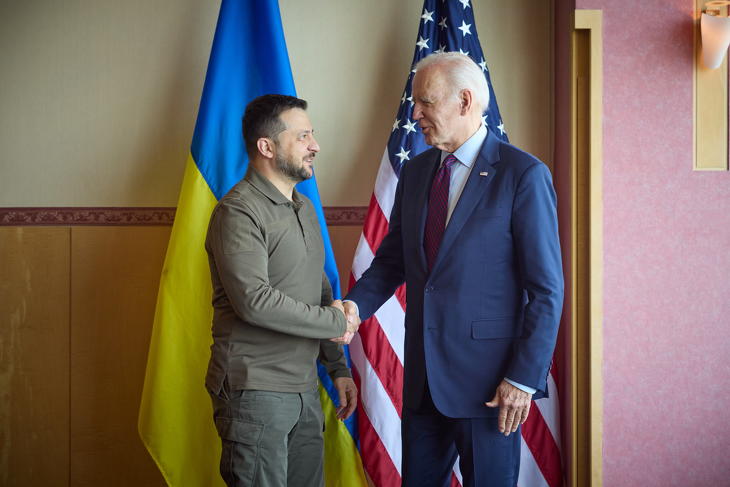 Joe Biden és Volodimir Zelenszkij a G7-csúcs idején is egyeztetett, de most nehezebb dolguk lesz. Fotó: EPA/UKRAINIAN PRESIDENTIAL PRESS SERVICE