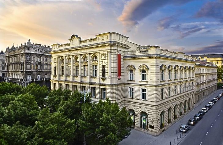 Tőzsdén az MKB részvényei