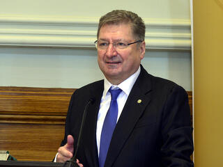 Leváltották Parragh Lászlót, már nem ő az elnök