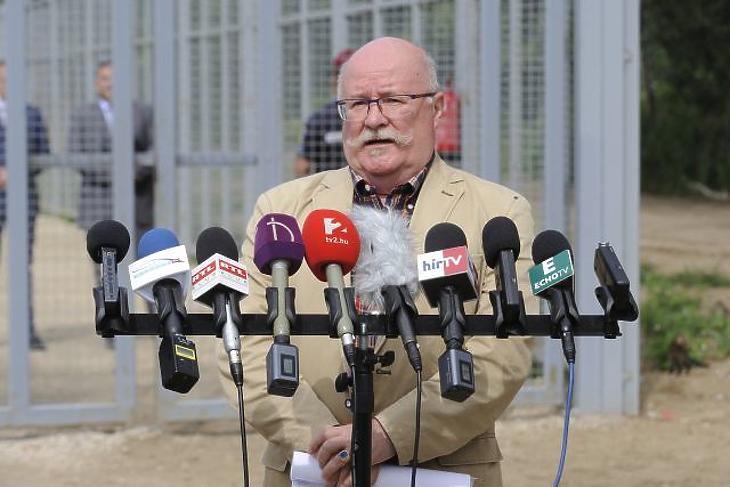 Kásler kirúgta a tisztifőorvost – alig néhány hónapig volt a poszton