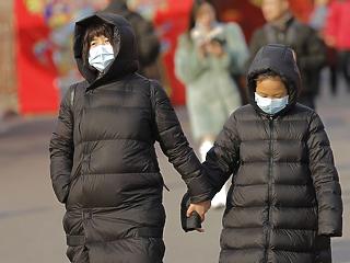 Már Hongkongban is van halálos áldozata a koronavírusnak