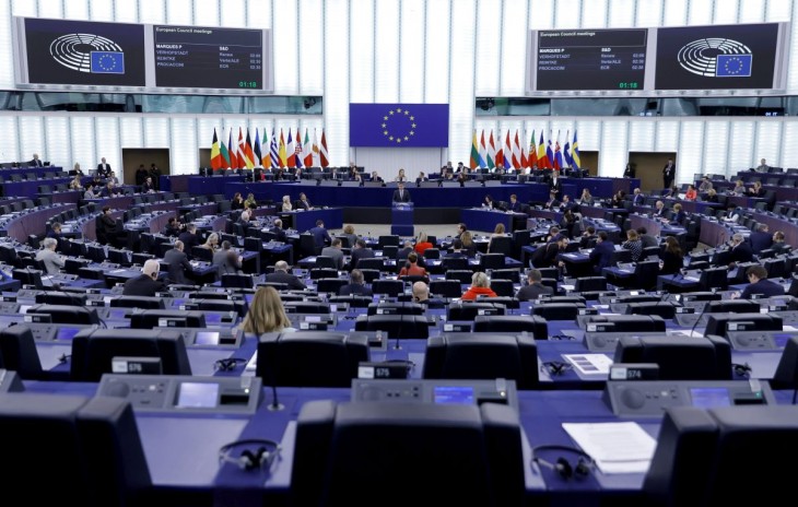 Új arcok kerülnek az Európai Parlamentbe. Fotó: EPA/RONALD WITTEK