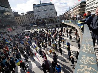 A svéd kormány nem örül a menekülteknek, de készül rájuk