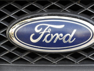 Óriási autóvisszahívást jelentett be a Ford