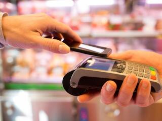 Mobilba költöztek a SZÉP-kártyák is: szintet lépett a hazai cafeteria-piac