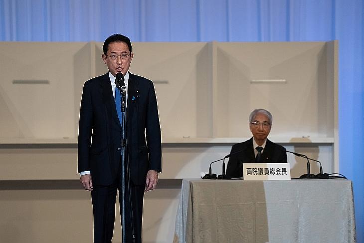 Kisida Fumio volt külügyminiszter lehet az új miniszterelnök is. (EPA/Carl Court)