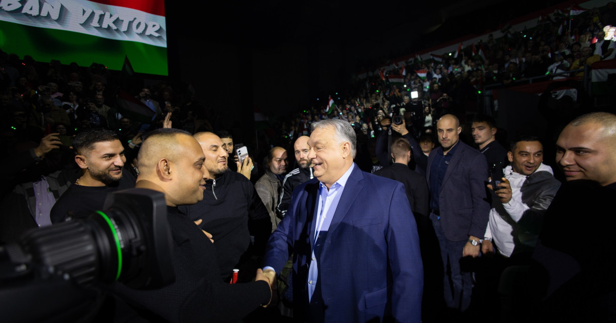 Orbán Viktor: szemenszedett hazugság, hogy a választások után megszorítás kellene