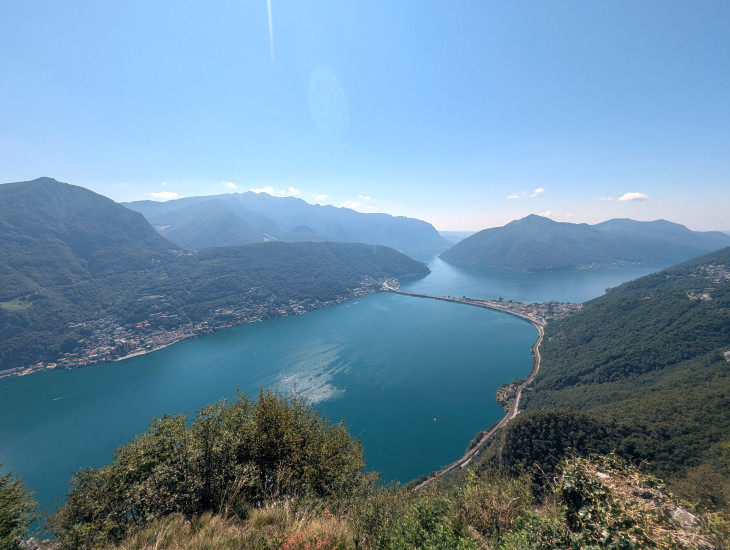  Panoráma a San Salvatore tetejéről
