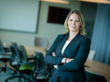 A digitalizáció megkönnyíti a HR-esek életét. A képen Mihók Krisztina, az Erste Bank HR-vezetője