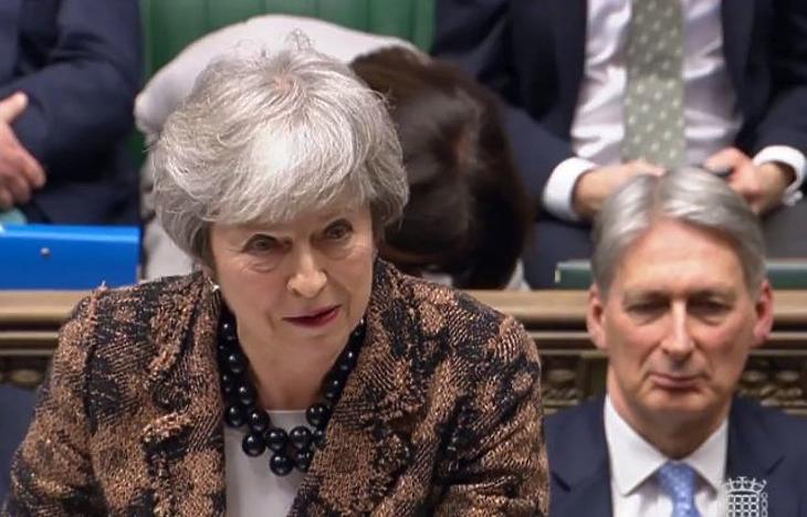 Brexit: kemény fenyegetéssel állt elő Brüsszel