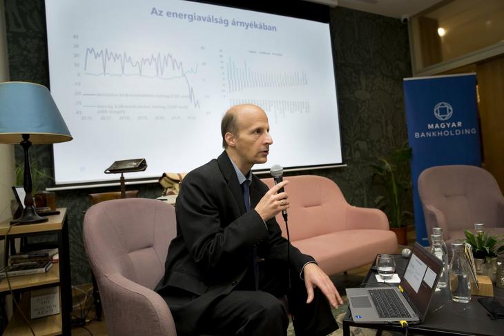 Suppan Gergely, a Magyar Bankholding makrogazdasági elemzési vezetője.