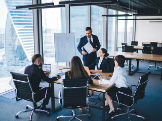 Óriási fordulatot jelez a cégek toborzási kedve