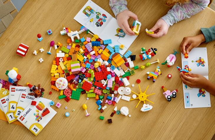 Ezt jól összerakta a Lego - változnak a kockák, hasít az eredmény