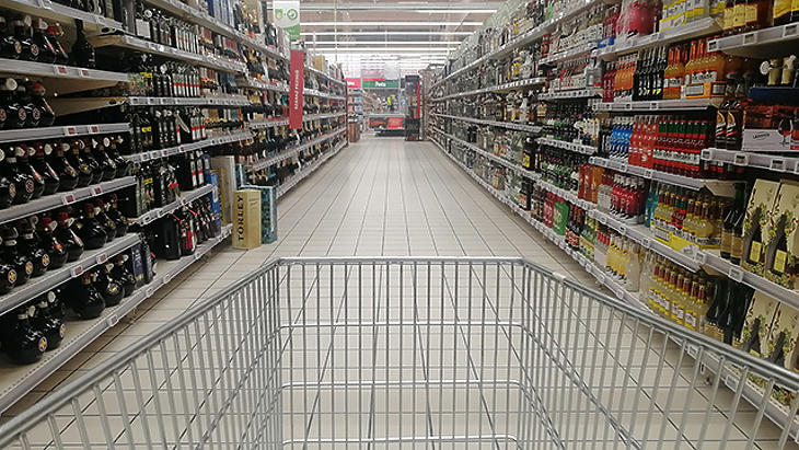 Nem kell pánikolni, és a boltokat kifosztani