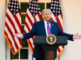 Trump besétált a vörös szőnyegen, elkezdődött az amerikai-kínai csúcstalálkozó