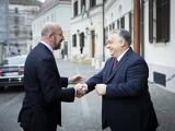 Rákoppintottak Orbán Viktorra Moszkvai útja előtt