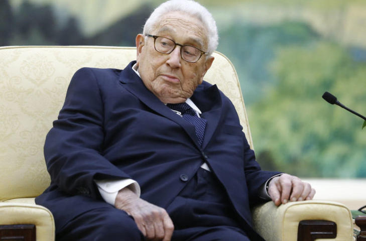 Henry Kissinger a háború előtti határokat állítaná vissza. Fotó: MTI/EPA/Thomas Peter