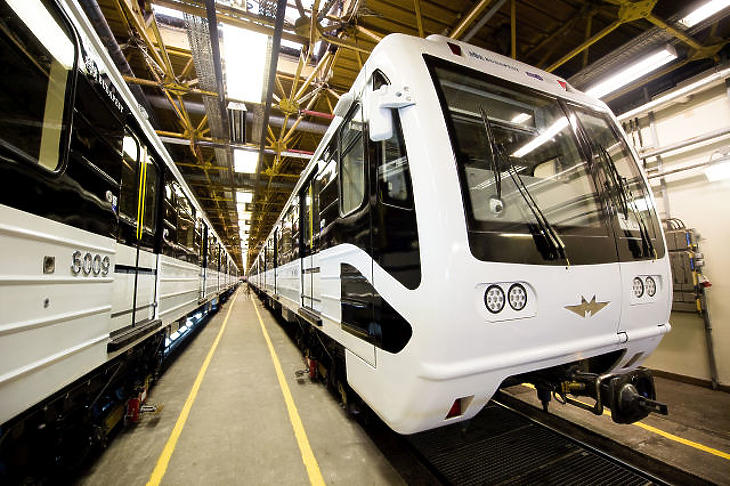 Mától vizsgálják a metróbeszerzést