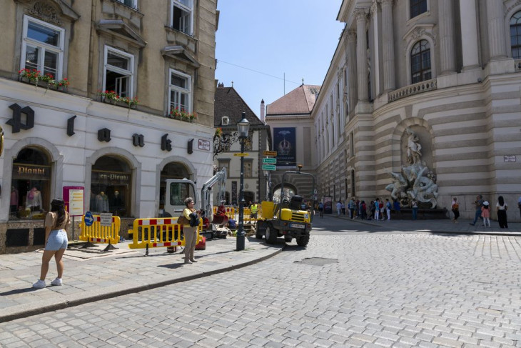 Negatív folyamatok zajlanak az osztrák munkaerőpiacon