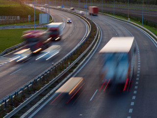 A magyar és a szlovák pénzszállító útvonalak helyett újat keresnek az ukrán bankok