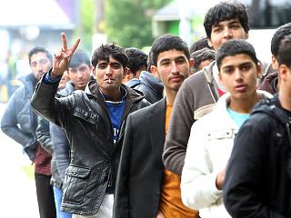 Ismét meghosszabbítja a kormány a migráció miatti válsághelyzetet