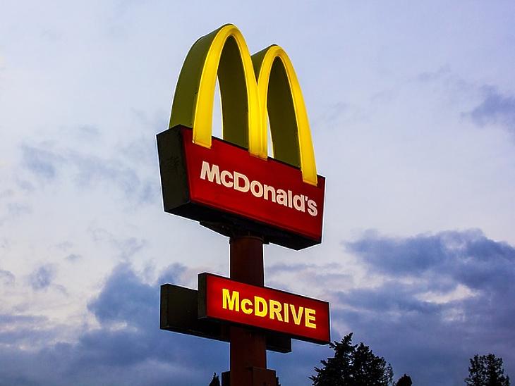 Megúszta a McDonald's – nem kell súlyos pénzeket visszafizetniük 