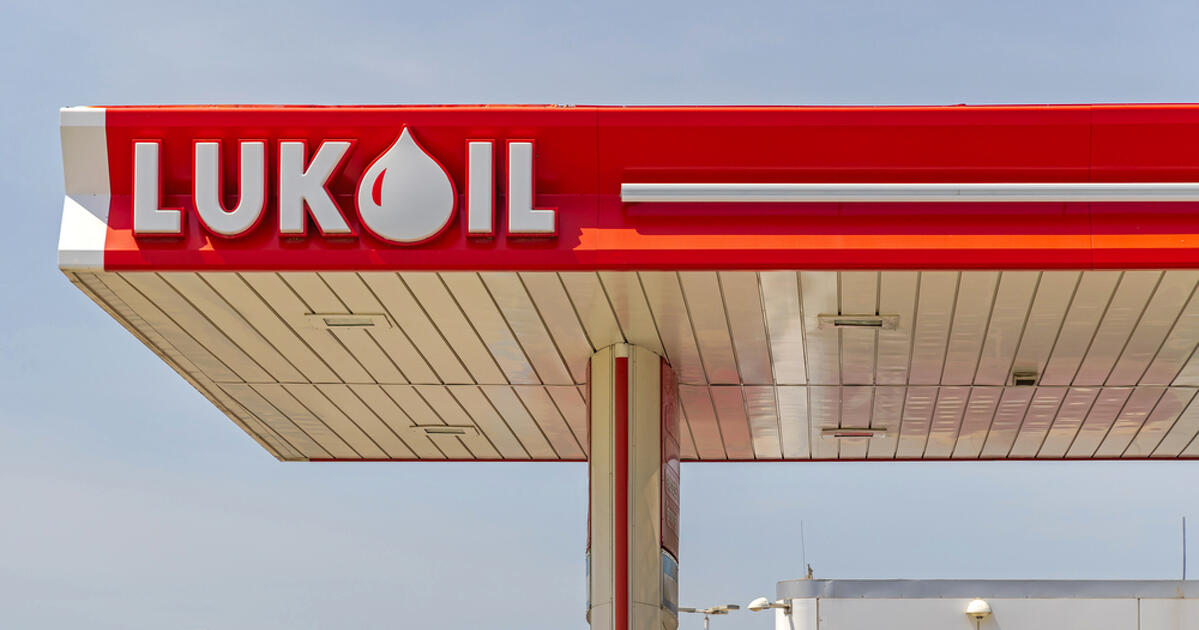 Nagyot esett a második legnagyobb orosz olajcég nyeresége