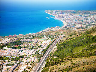 Spanyol ingatlanirodát vásárol a Duna House